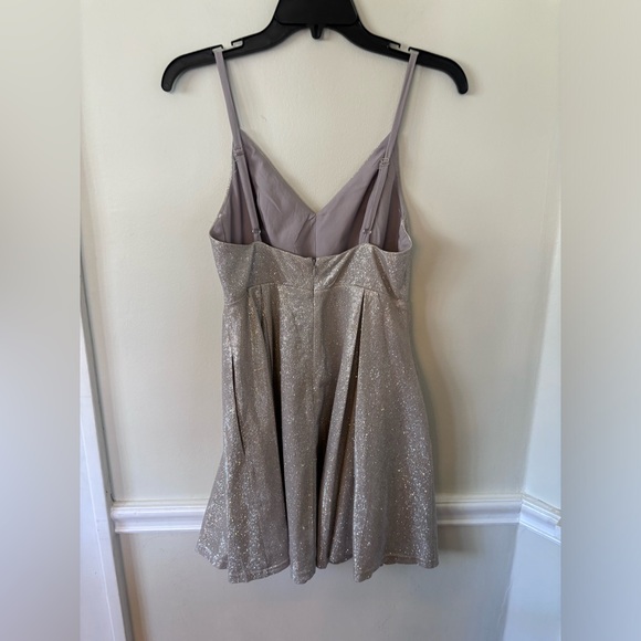 Lulu's shimmery silver tank dress - Picture 3 of 5